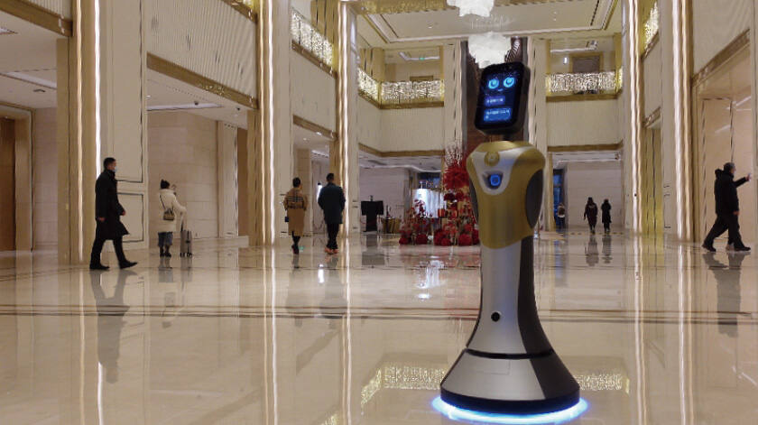 Explain what positioning technologies robots have(Gambar2) 1 (2).jpg